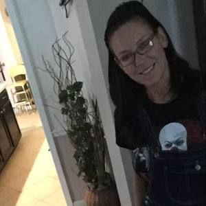 Meet your Posher, Brenda